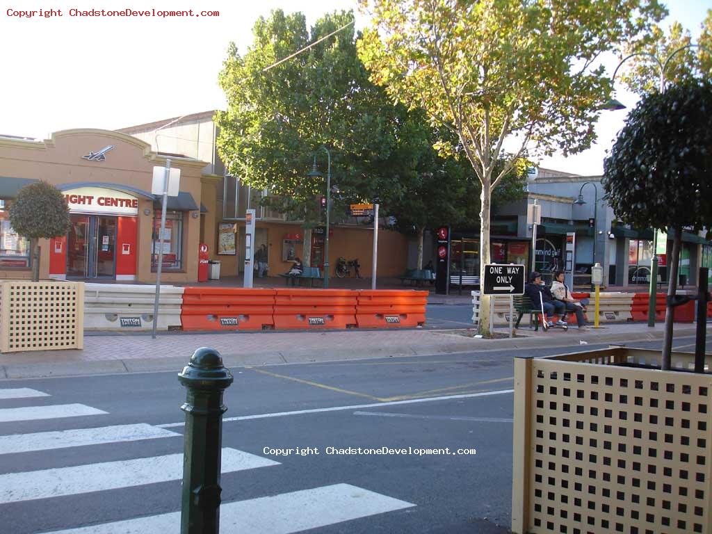 barriers at chadstone corner entrance - Chadstone Development Discussions