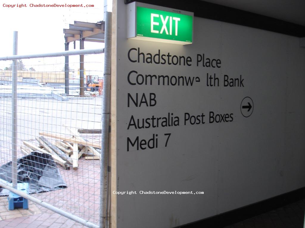 Signage under scaffolding (Banks, ChadstonePlace) - Chadstone Development Discussions