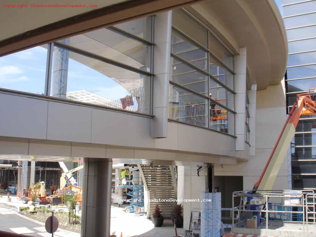 Closeup of David Jones bridge under construction - Chadstone Development Discussions