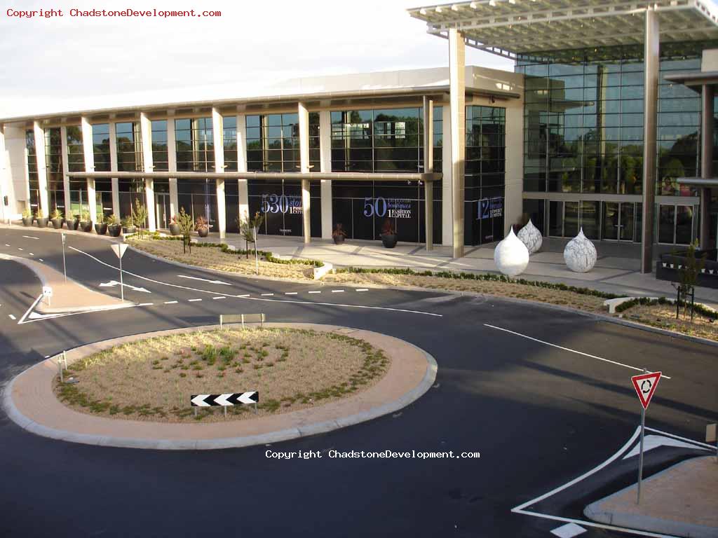 Roundabout at West Mall entrance - Chadstone Development Discussions