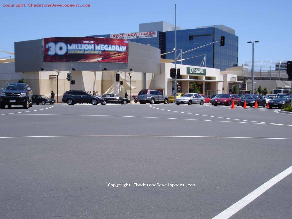 Traffic on Middle Road / Ring Road intersection - Chadstone Development Discussions