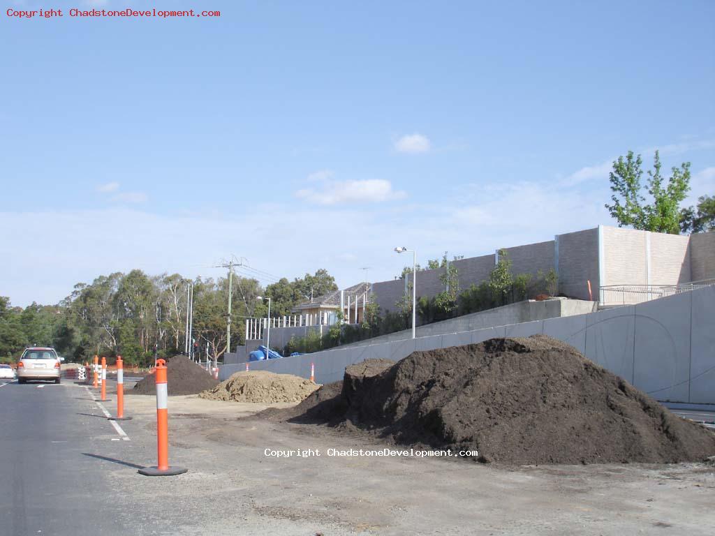 soil for middle road median strip foliage - Chadstone Development Discussions