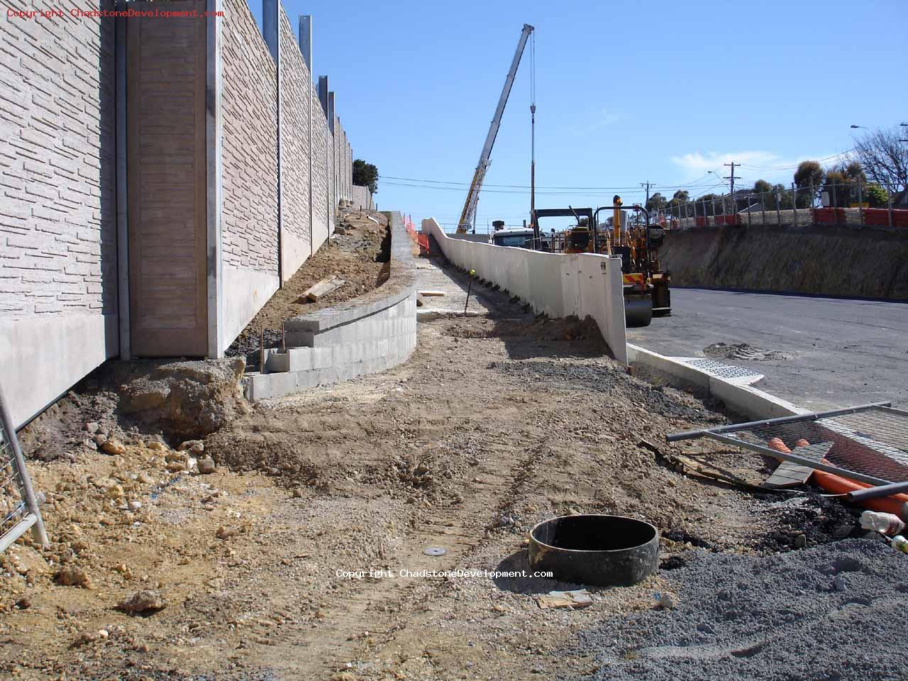 The unfinished footpath along Middle Rd south - Chadstone Development Discussions Gallery